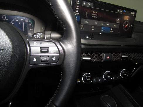 Certified 2023 Honda Accord Sport image 6