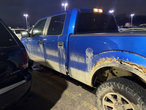 Used 2009 Ford F150 XLT image 11