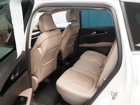Used 2022 Lincoln Nautilus Reserve AWD/4WD image 21