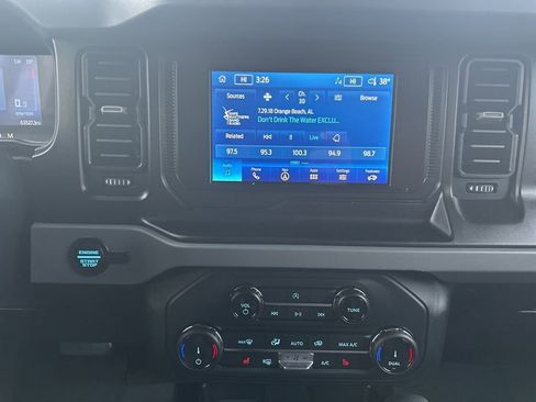 Used 2022 Ford Bronco Big Bend image 21