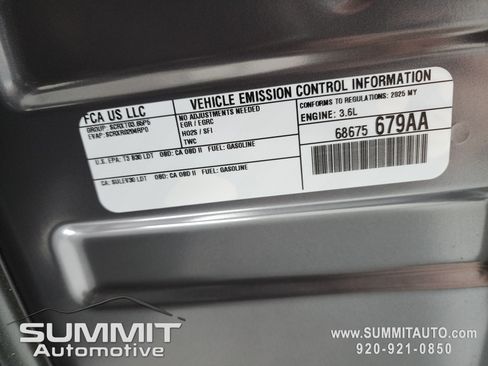 New 2025 Jeep Grand Cherokee Limited w/ Black Appearance Package image 20