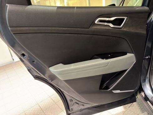 Used 2024 Kia Sportage X-Line w/ X-Line Premium Package image 21