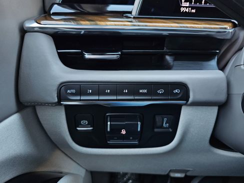 Used 2024 Cadillac Escalade Sport Platinum w/ Heavy-Duty Trailer Package image 62