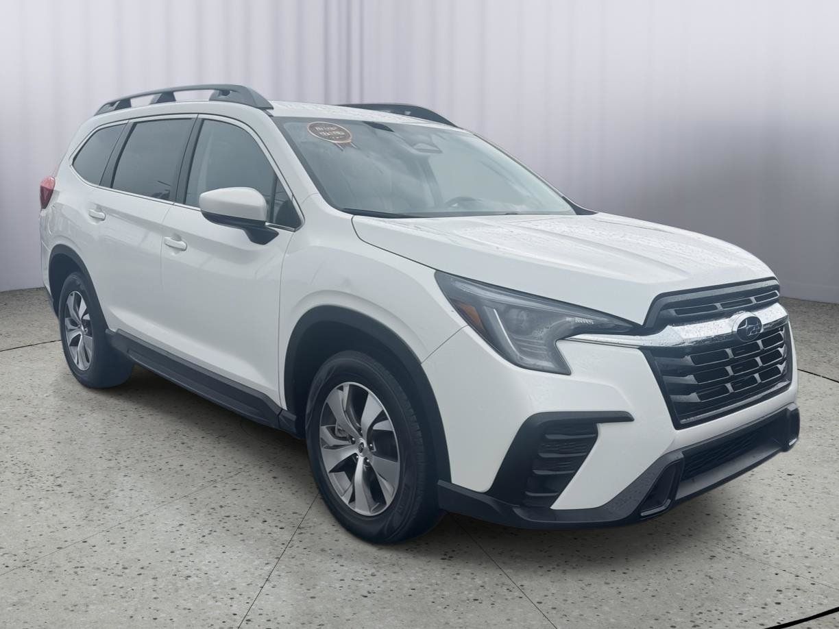 Used 2025 Subaru Ascent Premium AWD/4WD image 7