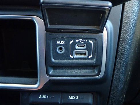 Used 2021 Jeep Wrangler Unlimited Sport image 18