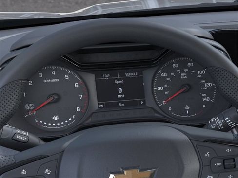 New 2026 Chevrolet Trax LS w/ LS Convenience Package FWD image 18