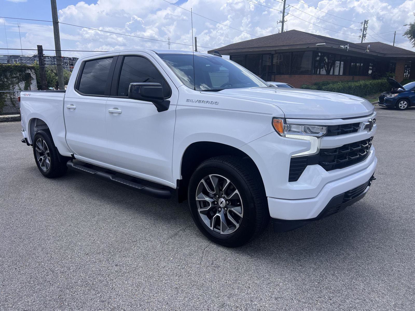 Used 2023 Chevrolet Silverado 1500 RST AWD/4WD image 33