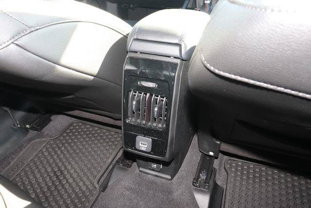 Used 2024 Jeep Compass Trailhawk w/ Trailer Tow Group AWD/4WD image 27