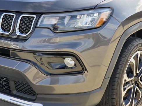 Used 2024 Jeep Compass Limited image 6