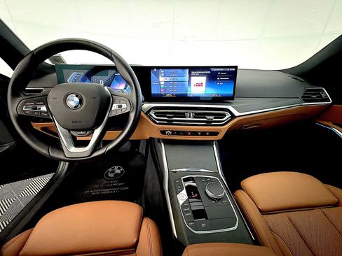 Used 2024 BMW 330i xDrive Sedan w/ Premium Package AWD/4WD image 14