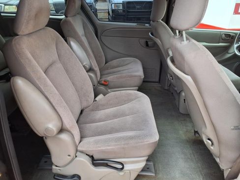 Used 2003 Dodge Grand Caravan Sport image 17