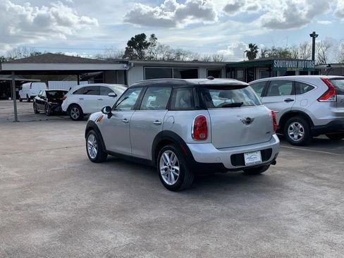 Used 2012 MINI Cooper Countryman FWD image 5