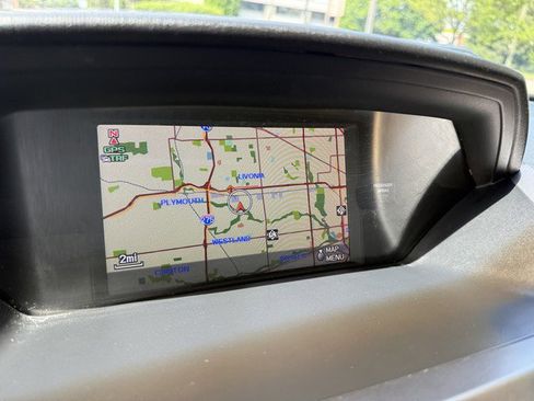 Used 2011 Honda Odyssey Touring Elite image 31