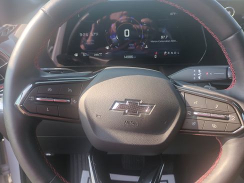 Used 2025 Chevrolet Equinox RS w/ Safety and Technology Package image 14