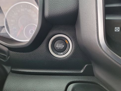 Used 2024 RAM 1500 Big Horn image 16