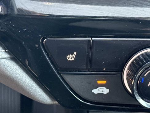 Used 2023 Honda Accord EX-L image 9