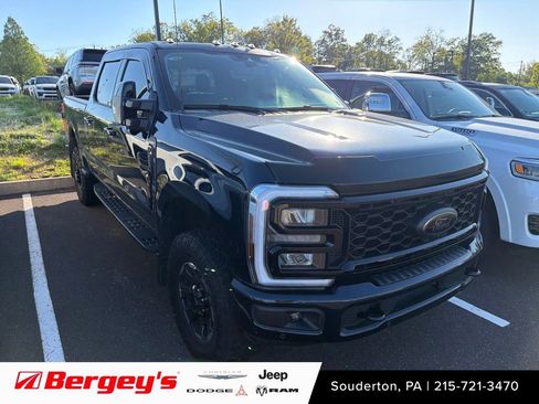 Used 2025 Ford F250 Lariat w/ Lariat Ultimate Package AWD/4WD image 1
