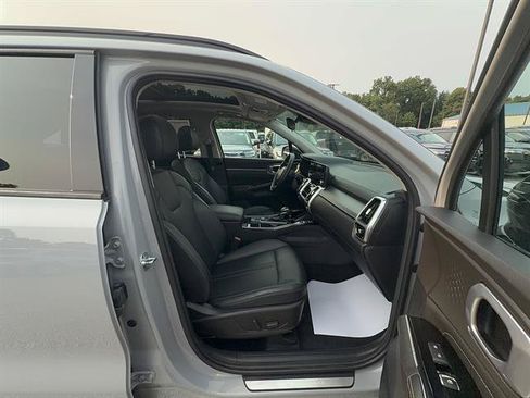 Used 2022 Kia Sorento SX AWD/4WD image 22