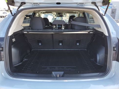 Used 2023 Subaru Crosstrek 2.0i Premium image 9