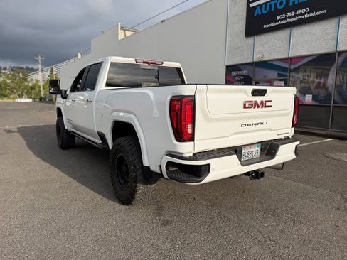 Used 2022 GMC Sierra 2500 Denali AWD/4WD image 3