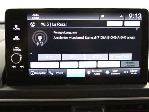 Used 2025 Honda Pilot Touring image 19