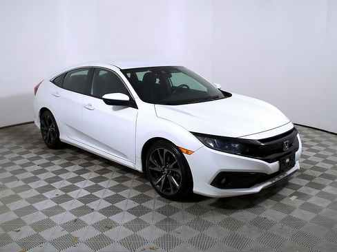 Used 2019 Honda Civic Sport image 6