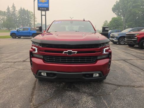 Used 2021 Chevrolet Silverado 1500 RST w/ Max Trailering Package AWD/4WD image 2