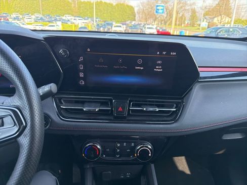 Used 2024 Chevrolet TrailBlazer RS w/ Driver Confidence Package image 13