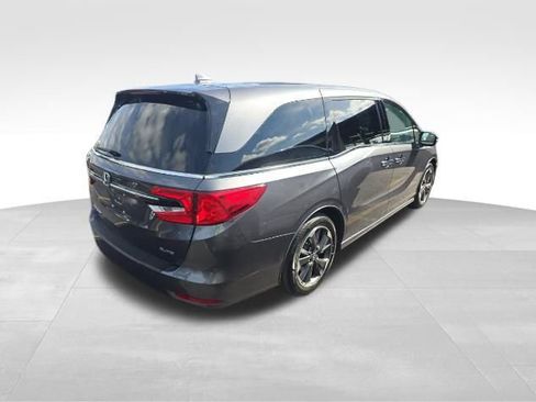 Used 2023 Honda Odyssey Elite image 4
