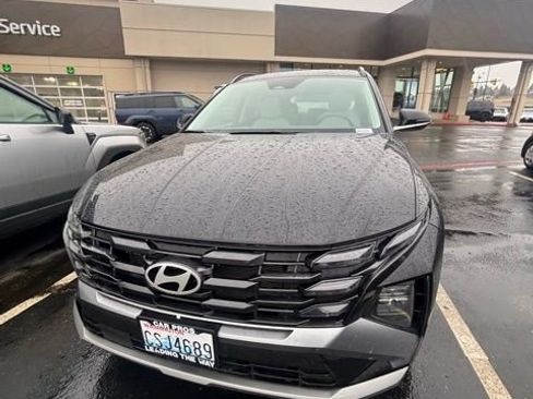 Certified 2025 Hyundai Tucson SEL image 2