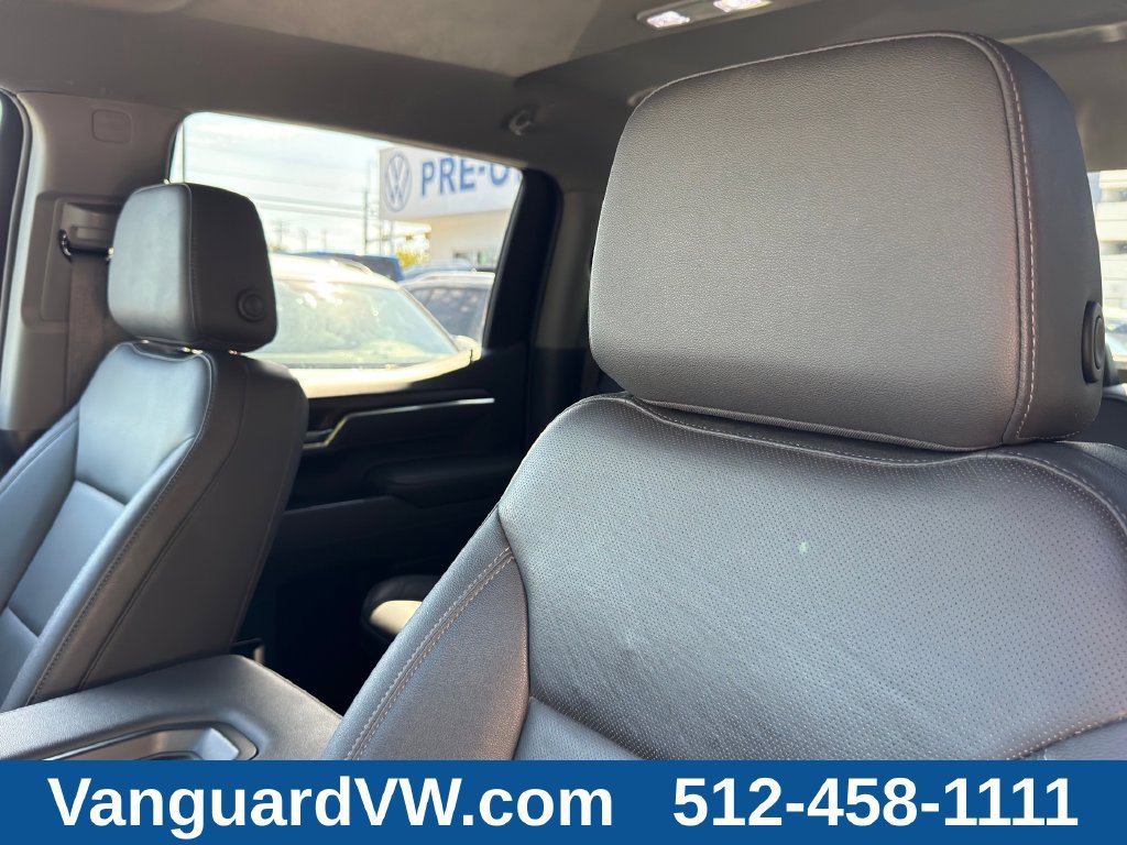 Used 2025 GMC Sierra 1500 SLT AWD/4WD image 14