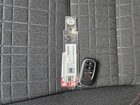 Certified 2024 Honda HR-V Sport image 32