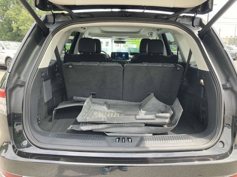 Certified 2025 Lincoln Aviator AWD w/ Equipment Group 101A image 15