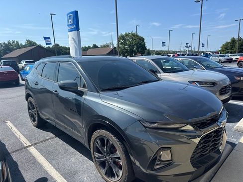 Used 2020 Chevrolet Blazer RS AWD/4WD image 2