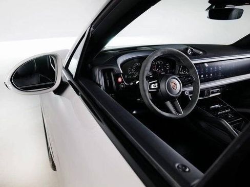New 2026 Porsche Cayenne GTS AWD/4WD image 25