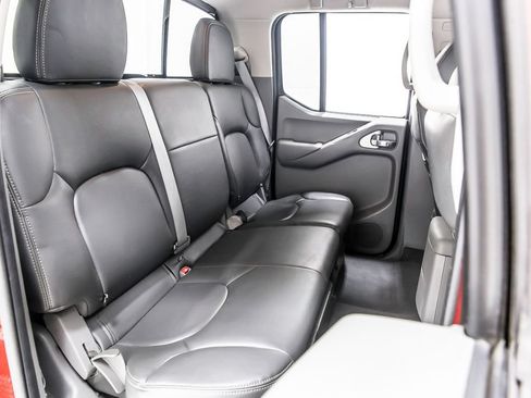 Used 2019 Nissan Frontier SV RWD image 37