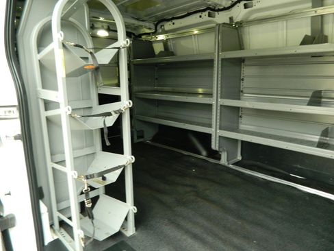 Used 2017 Ford Transit 250 130 Low Roof image 12