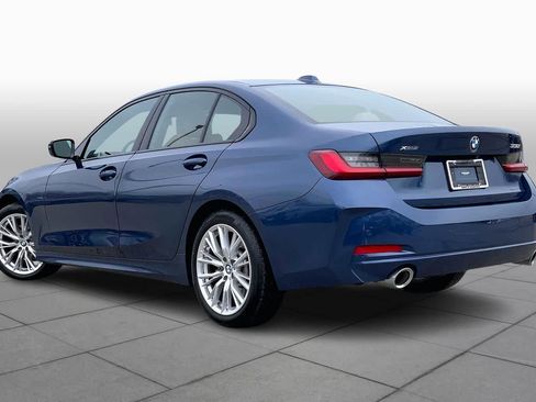 Used 2023 BMW 330i xDrive Sedan w/ Driving Assistance Package image 11