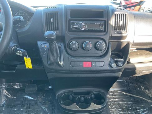 Used 2017 RAM ProMaster 2500 image 16