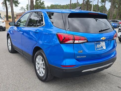 Used 2024 Chevrolet Equinox LT image 3