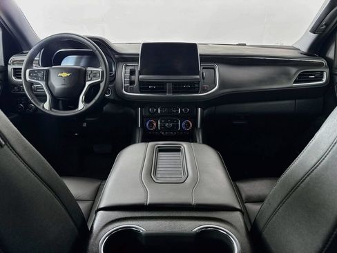 Used 2024 Chevrolet Tahoe LT AWD/4WD image 3