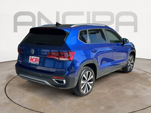 Used 2024 Volkswagen Taos SE FWD image 10