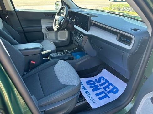 Used 2025 Ford Maverick XLT w/ Equipment Group 301A AWD/4WD image 12