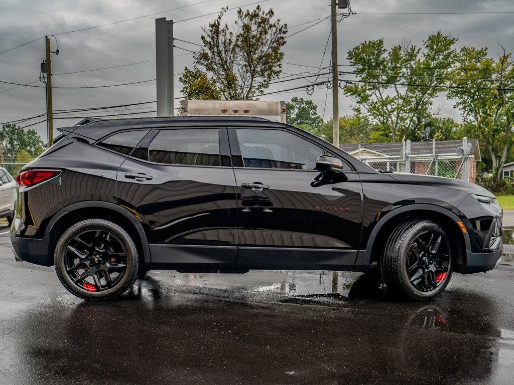 Used 2021 Chevrolet Blazer LT w/ Redline Edition AWD/4WD image 2