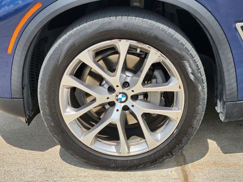 Used 2019 BMW X5 xDrive40i w/ Convenience Package AWD/4WD image 10