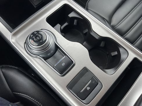 Certified 2023 Ford Edge SEL w/ Convenience Package image 11