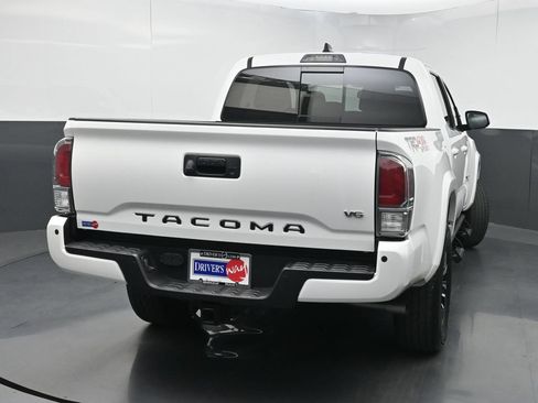Used 2023 Toyota Tacoma TRD Sport w/ Technology Package AWD/4WD image 40