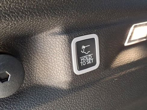 New 2026 Jeep Grand Cherokee L Limited AWD/4WD image 14