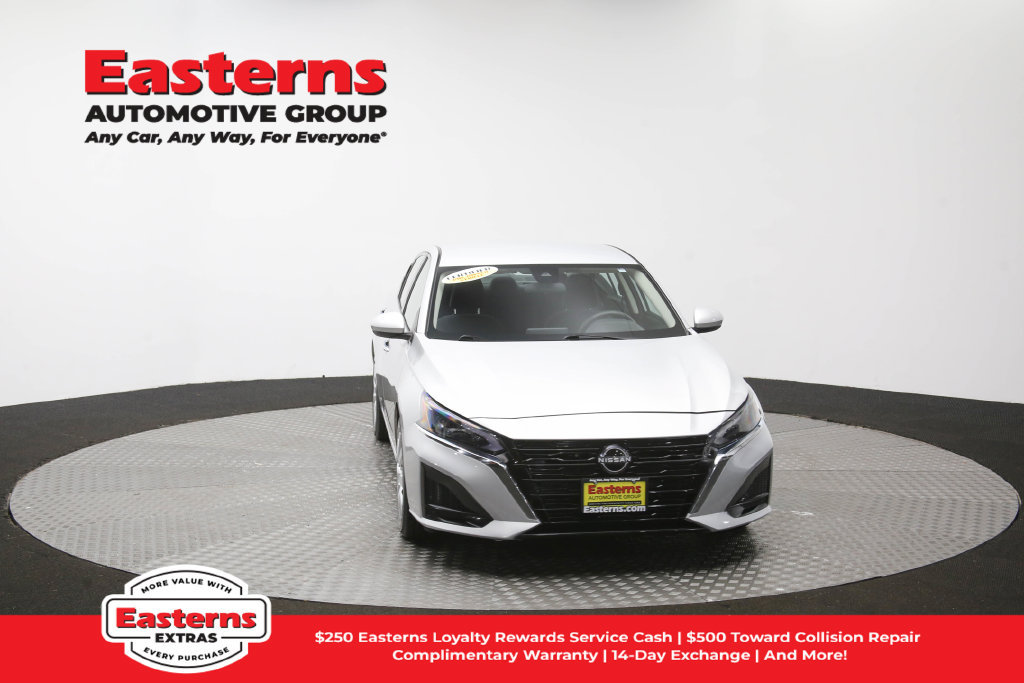 Used 2023 Nissan Altima 2.5 S FWD image 51