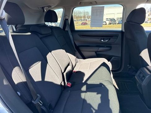 Used 2025 Honda CR-V EX image 14